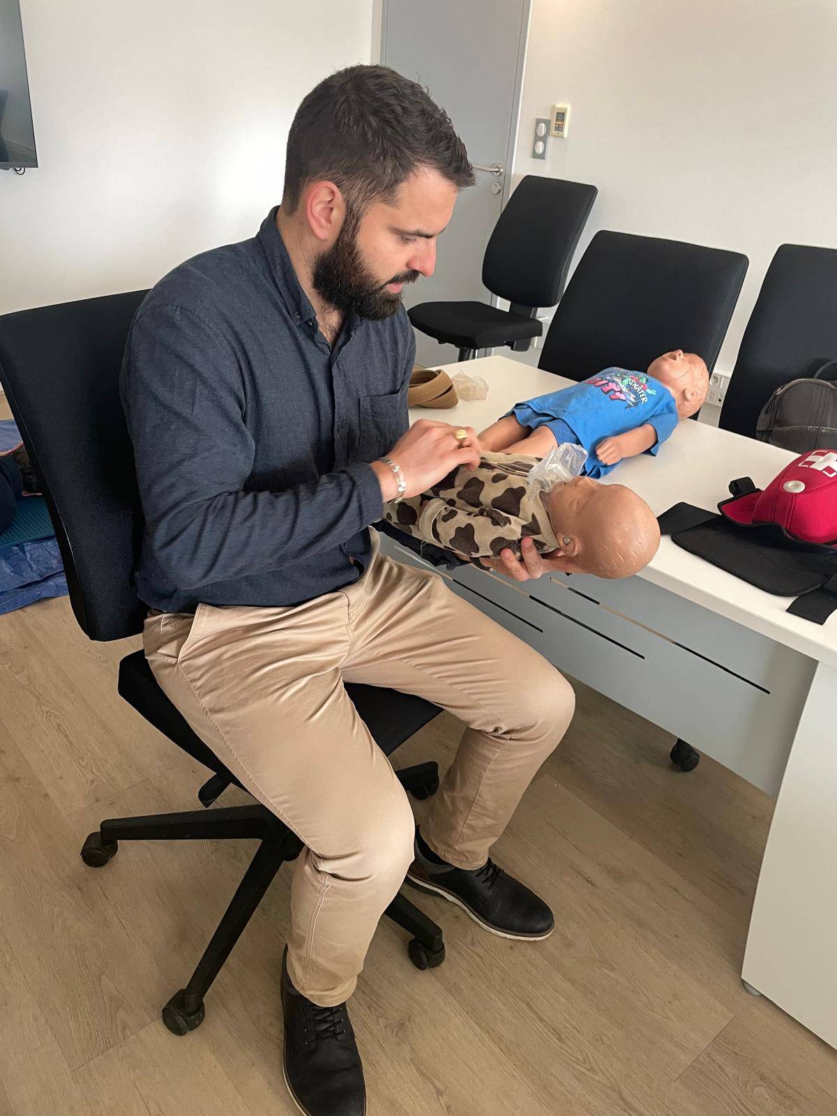 Et si vous pouviez sauver la vie d’un collègue demain, sauriez-vous comment faire ?